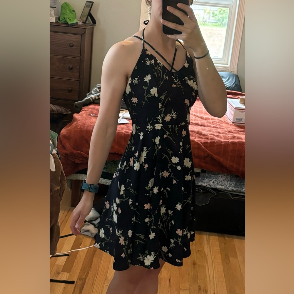 Lulus strappy floral mini dress